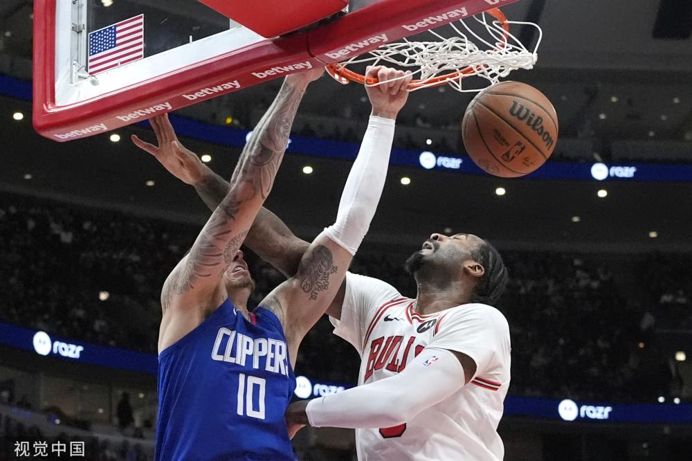 队的表现 队的表现