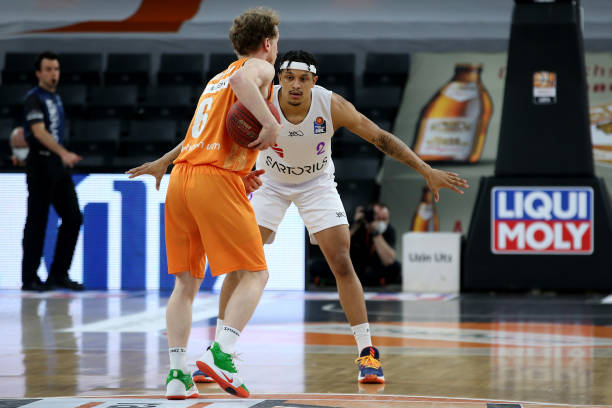 中国队依然 中国队依然