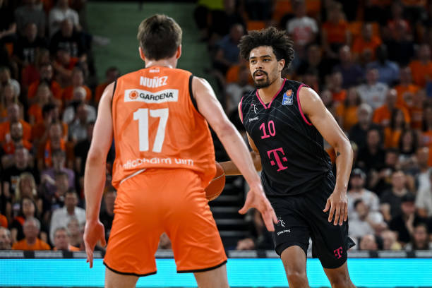 在这样的背 在这样的背